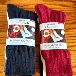 6 Pairs Women's Warm Socks NWT